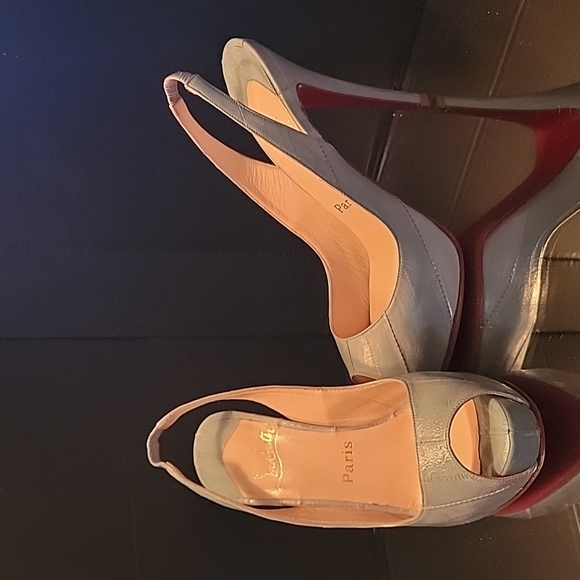 Christian Louboutin baby blue eel, lady peeps 120 heel, with 1in platform ๐38.5 - Picture 1 of 14